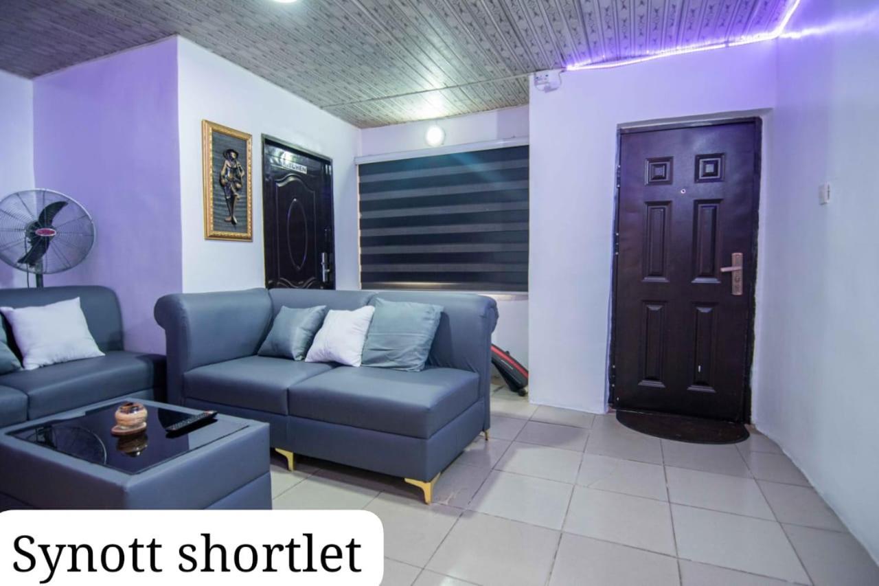 איקג'ה Synott Apartment מראה חיצוני תמונה