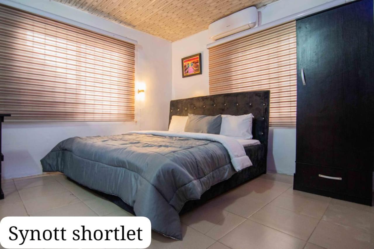 איקג'ה Synott Apartment מראה חיצוני תמונה